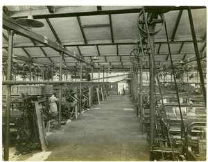 Cobertizo de tejido, molino Long Meadow, 1923